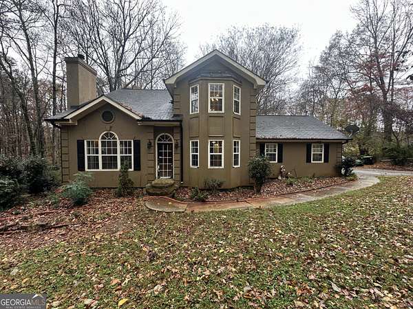 2.56 Acres of Land with Home for Sale in Stockbridge, Georgia