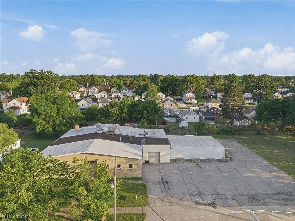 0.7 Acres of Mixed-Use Land for Auction in Lorain, Ohio