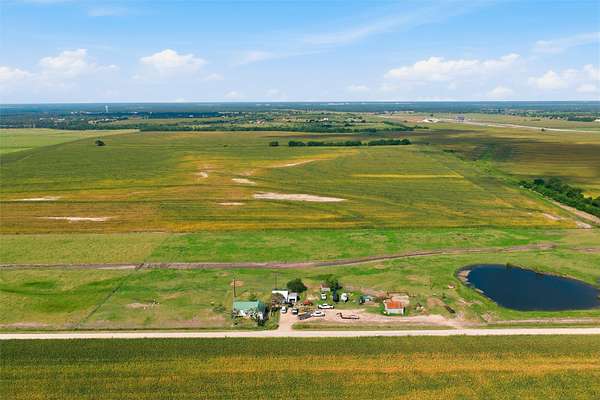 23 Acres of Agricultural Land with Home for Sale in Axtell, Texas