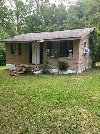 2.7 Acres of Land with Home for Sale in Benton, Louisiana