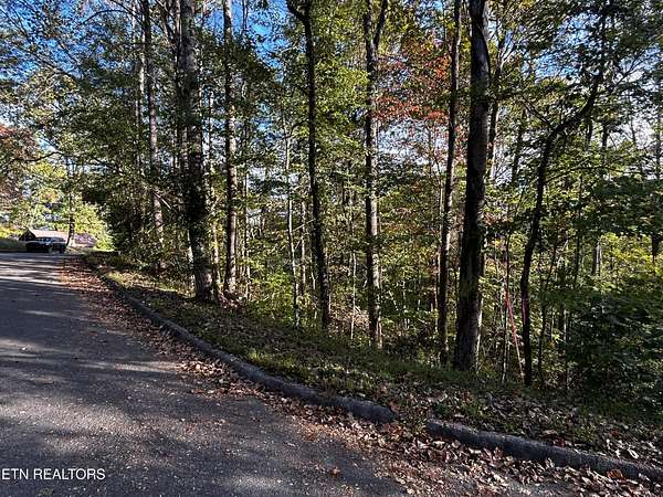 0.97 Acres of Residential Land for Sale in Clinton, Tennessee