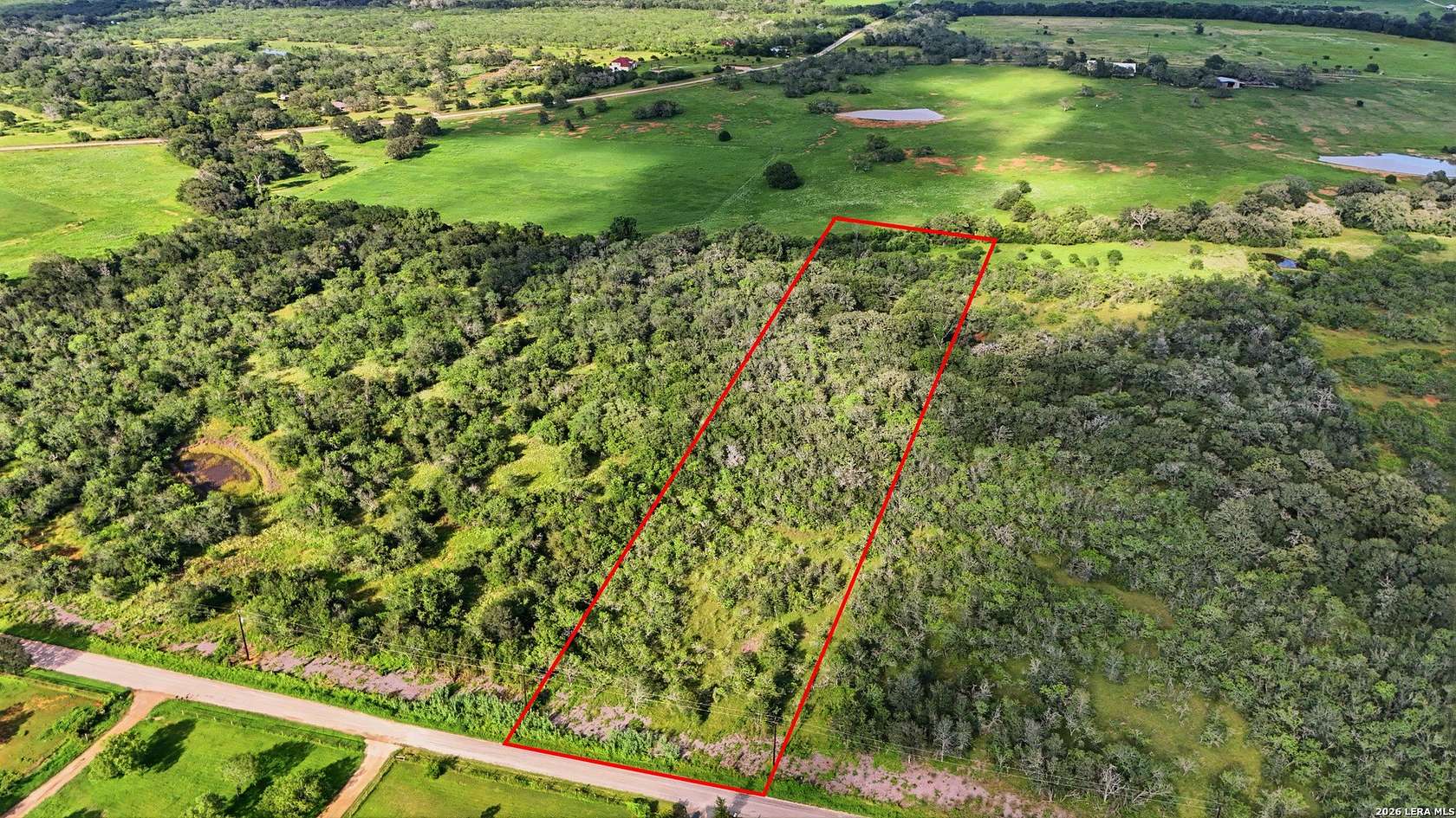 4.6 Acres of Residential Land for Sale in Seguin, Texas