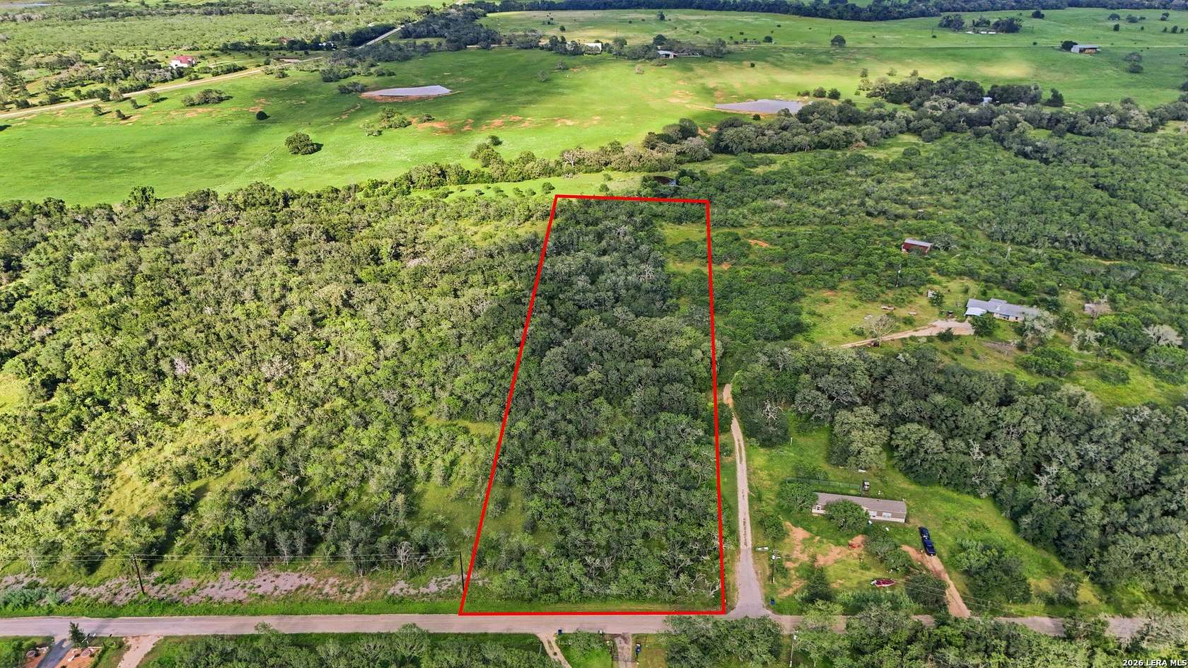 4.55 Acres of Residential Land for Sale in Seguin, Texas