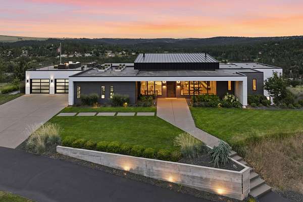 2 Acres of Land with Home for Sale in Spokane, Washington