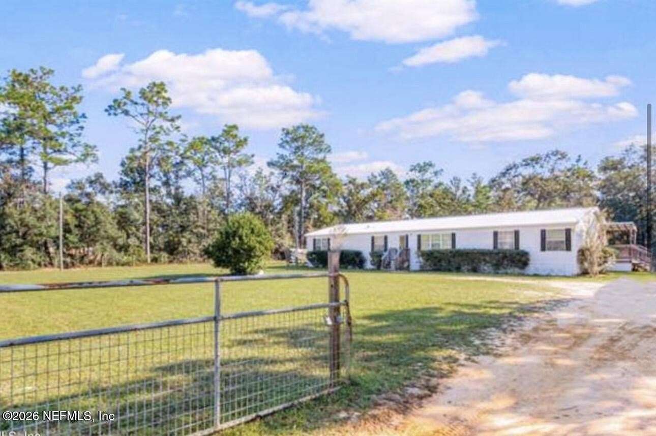 2.44 Acres of Land with Home for Sale in Palatka, Florida