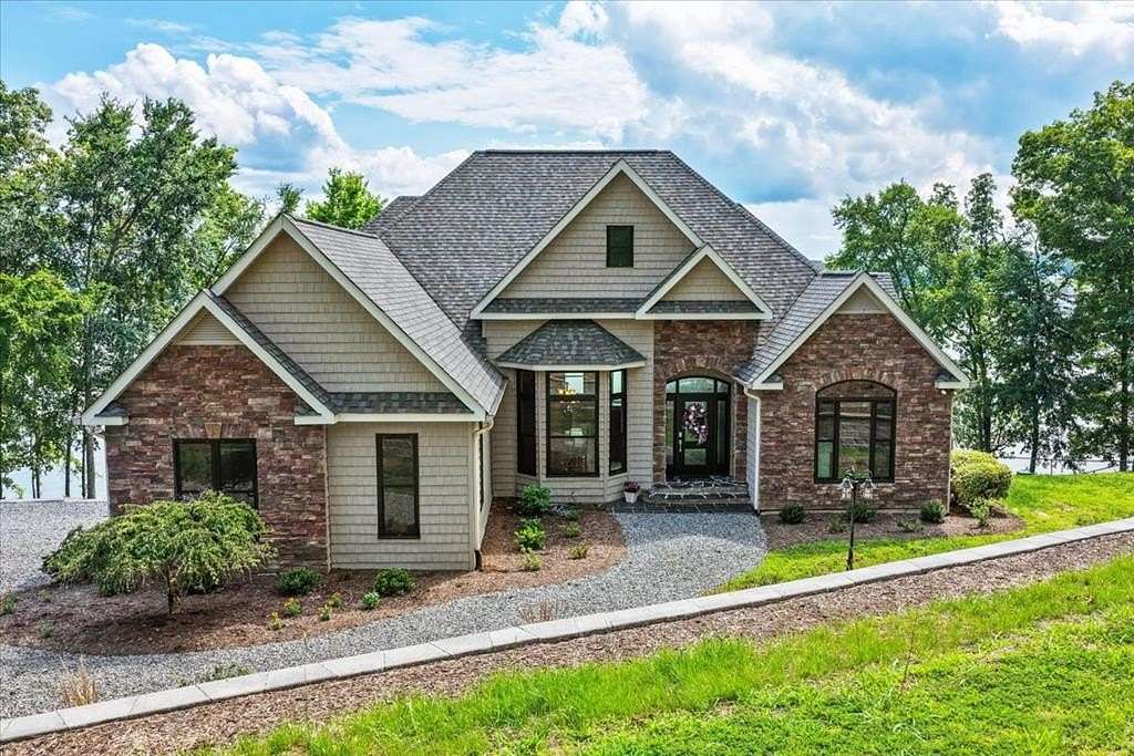 1.66 Acres of Land with Home for Sale in Clarksville, Virginia