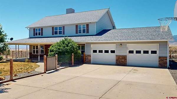 1.58 Acres of Land with Home for Sale in Austin, Colorado
