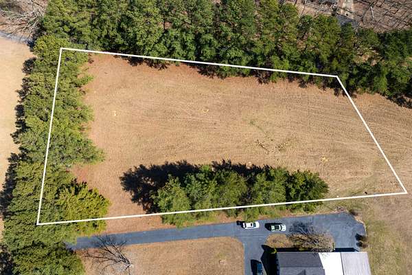 1.15 Acres of Residential Land for Sale in Dickson, Tennessee