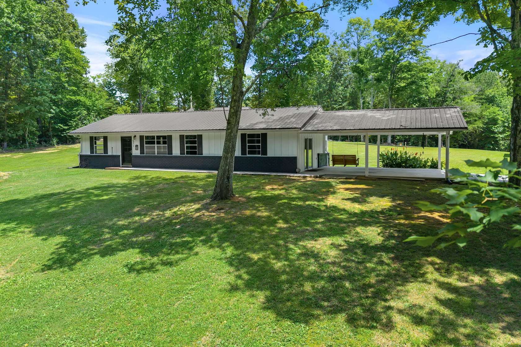 4.87 Acres of Land with Home for Sale in Decatur, Tennessee