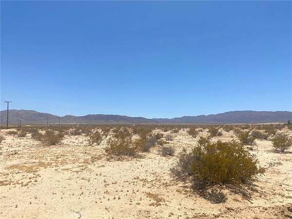 10 Acres of Land for Sale in Twentynine Palms, California