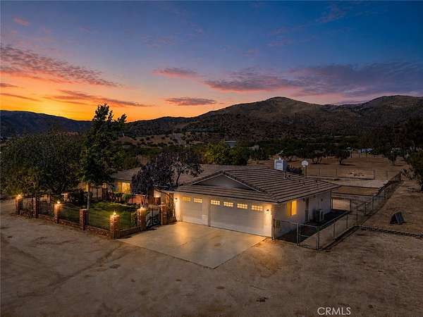 10 Acres of Land with Home for Sale in Acton, California