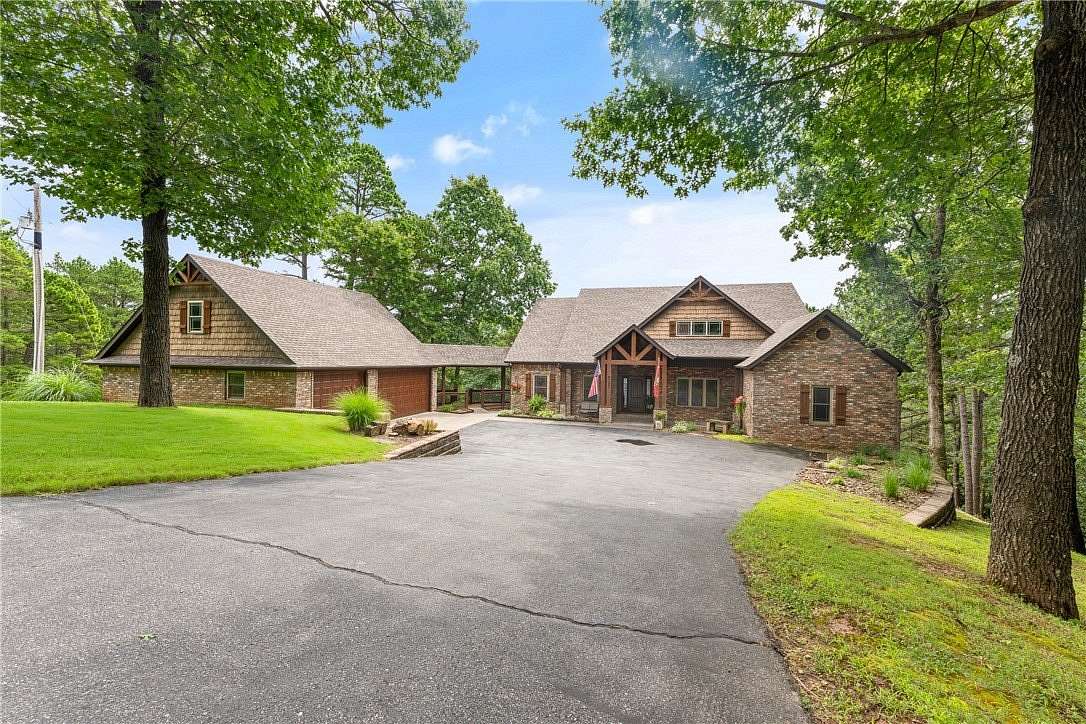 6.29 Acres of Land with Home for Sale in Rogers, Arkansas