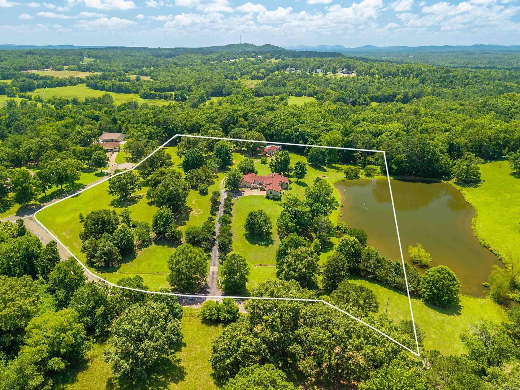8.79 Acres of Land with Home for Sale in Pearcy, Arkansas
