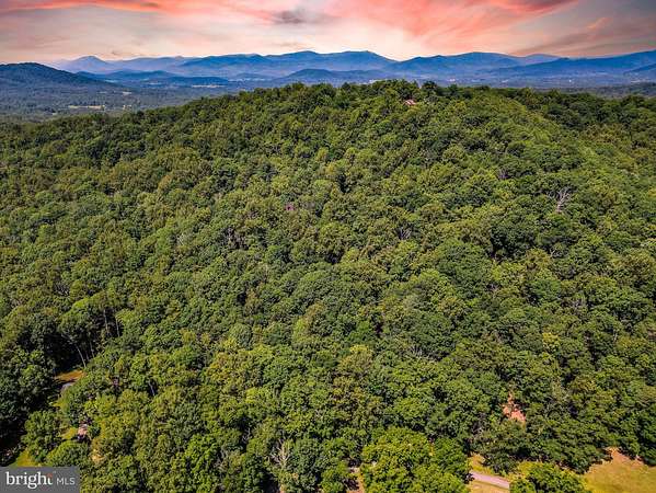 5.36 Acres of Residential Land for Sale in Castleton, Virginia