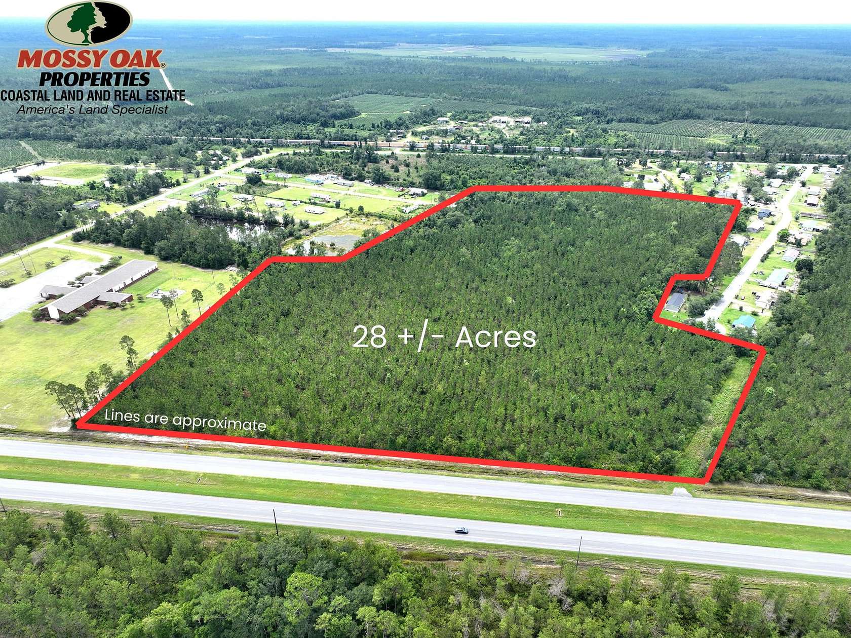 28 Acres of Recreational Land for Sale in Homerville, Georgia