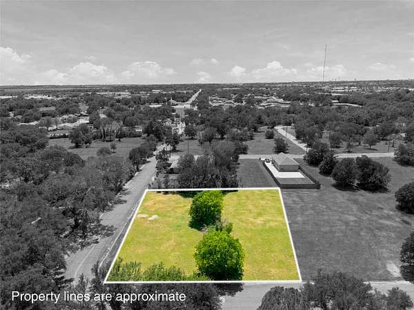 0.53 Acres of Residential Land for Sale in Waco, Texas