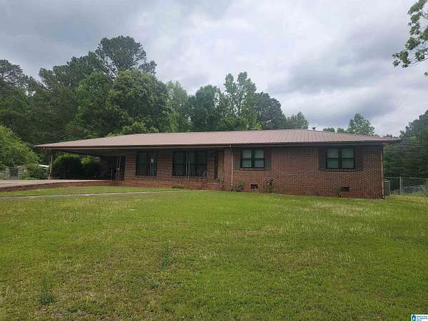 1.5 Acres of Land with Home for Sale in Roanoke, Alabama
