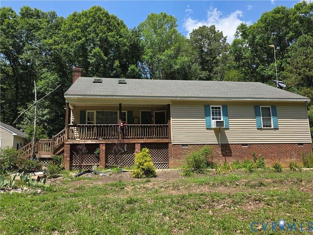 5 Acres of Land with Home for Sale in King William, Virginia