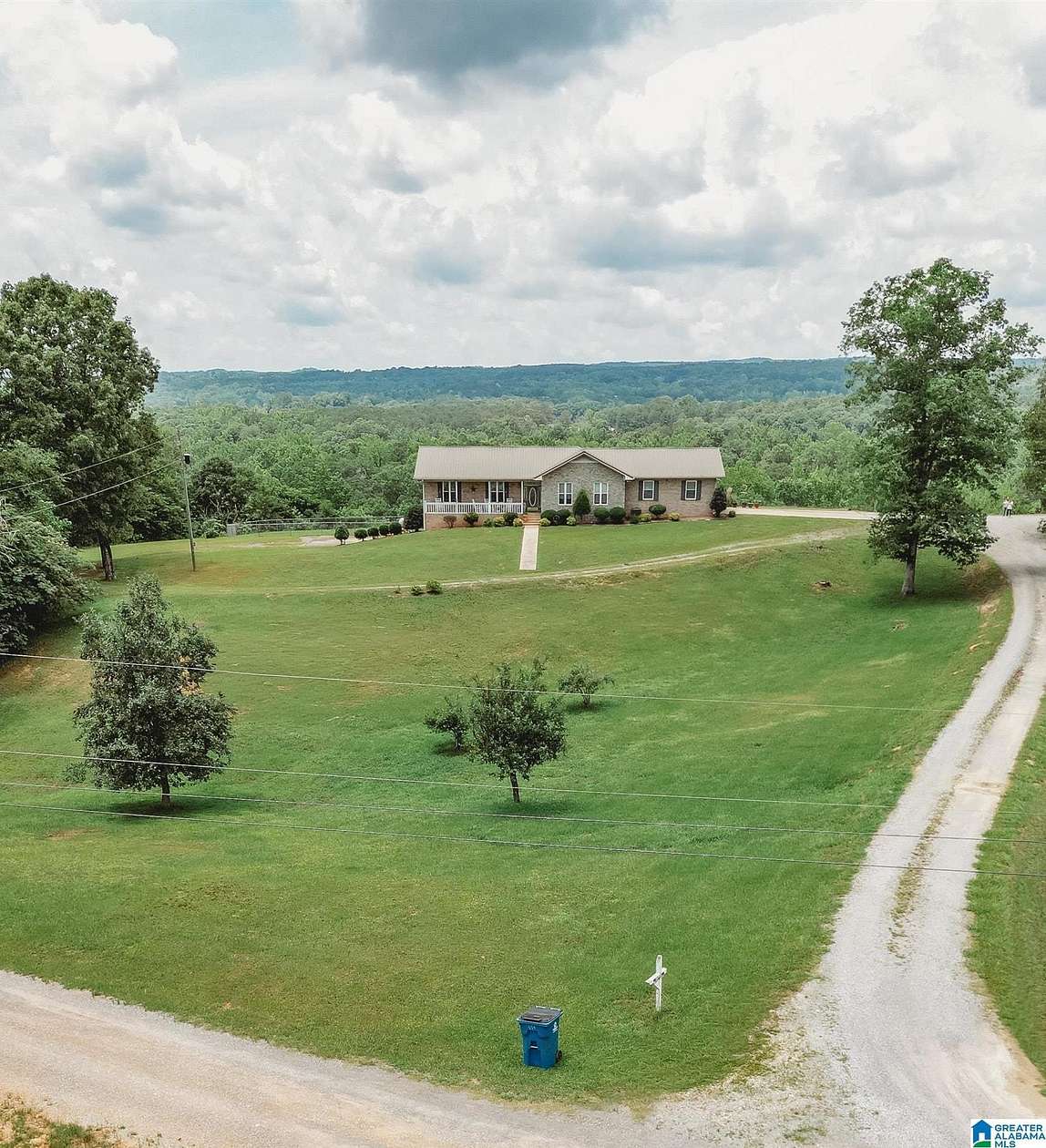4.9 Acres of Land with Home for Sale in Cleveland, Alabama
