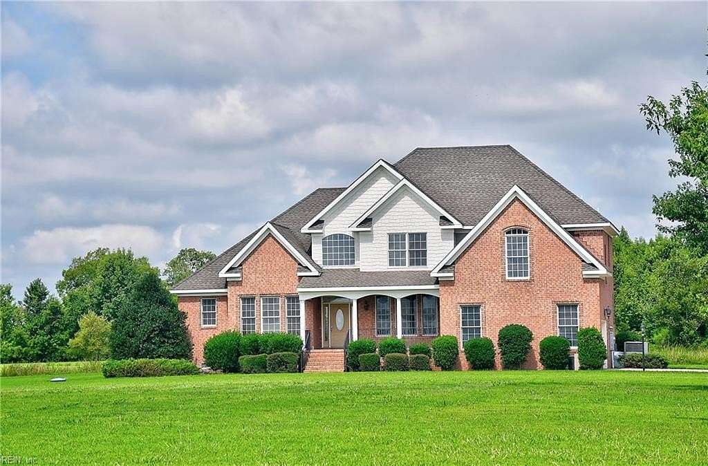 5.26 Acres of Land with Home for Lease in Chesapeake, Virginia