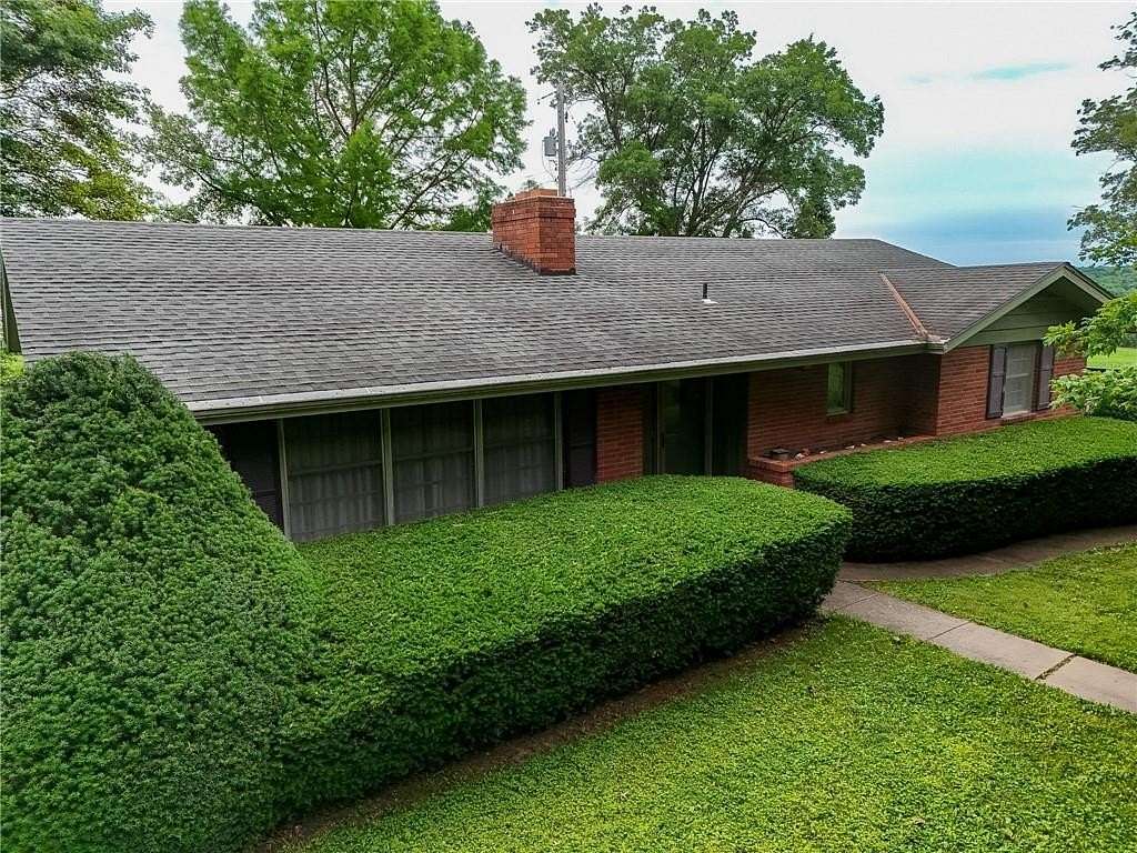 4 Acres of Land with Home for Sale in Savannah, Missouri
