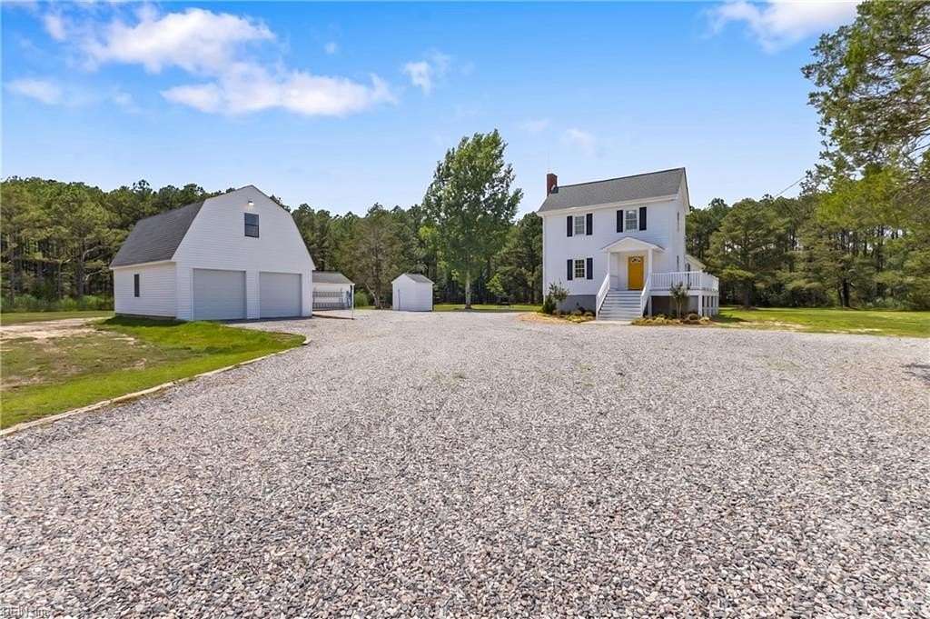 15 Acres of Improved Mixed-Use Land for Sale in Hayes, Virginia