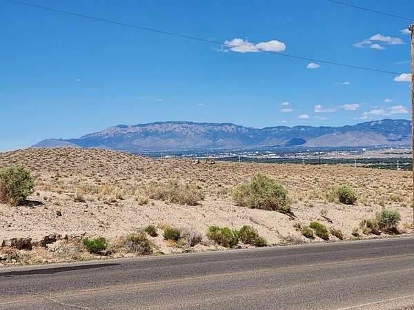 5 Acres of Residential Land for Sale in Albuquerque, New Mexico