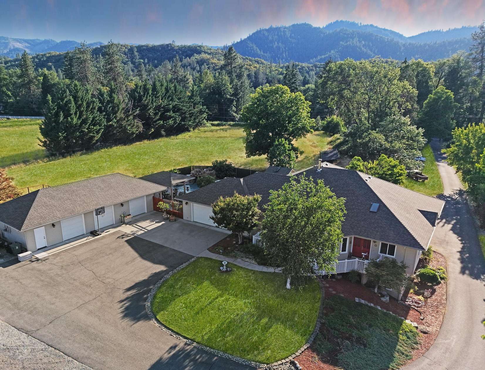 9.75 Acres of Land with Home for Sale in Gold Hill, Oregon