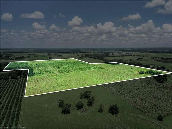 120 Acres of Agricultural & Residential Land for Sale in Wauchula, Florida