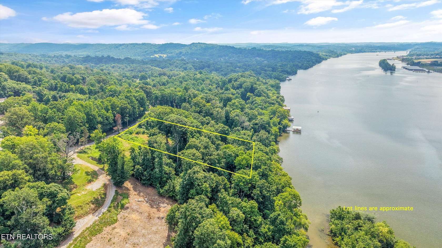 0.79 Acres of Residential Land for Sale in Loudon, Tennessee