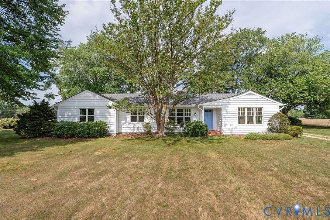 15 Acres of Land with Home for Sale in Ruther Glen, Virginia