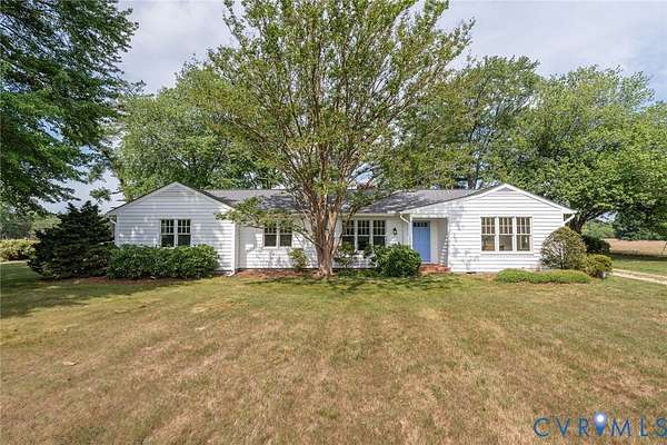 15 Acres of Land with Home for Sale in Ruther Glen, Virginia