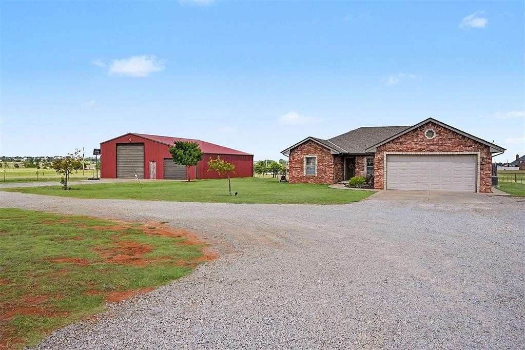 1.77 Acres of Land with Home for Sale in Elk City, Oklahoma