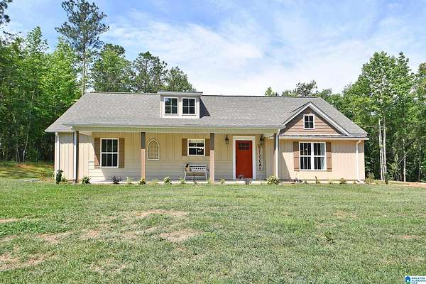 2.84 Acres of Land with Home for Sale in Roanoke, Alabama