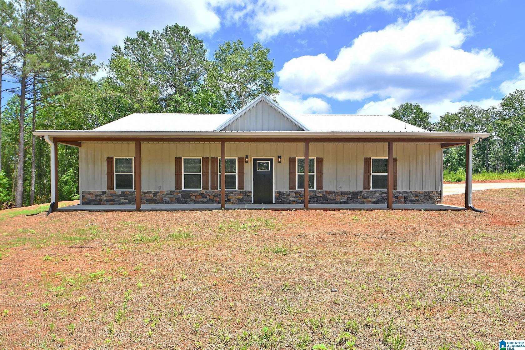 7.12 Acres of Land with Home for Sale in Lineville, Alabama