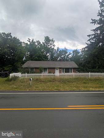 6.46 Acres of Land with Home for Sale in Lebanon Church, Virginia