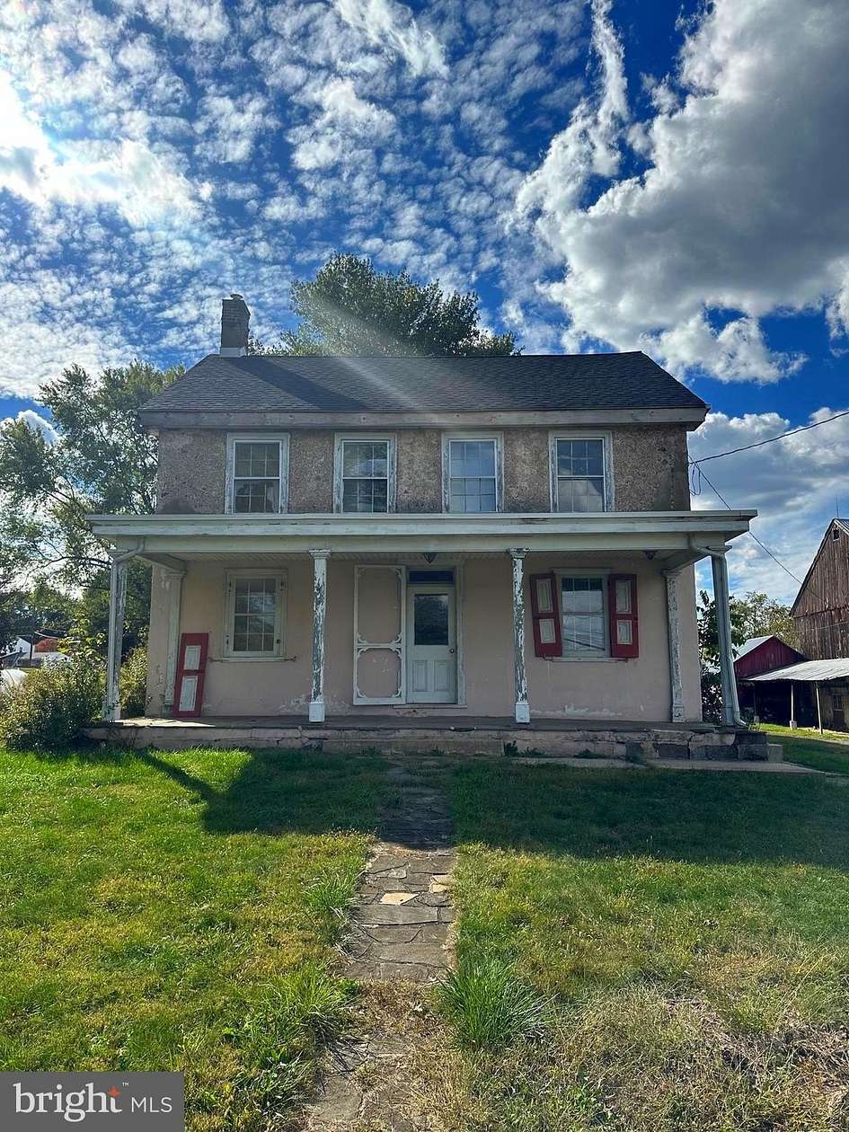 3.27 Acres of Land with Home for Lease in Chalfont, Pennsylvania