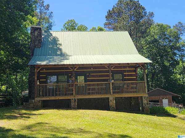 4 Acres of Land with Home for Sale in Roanoke, Alabama