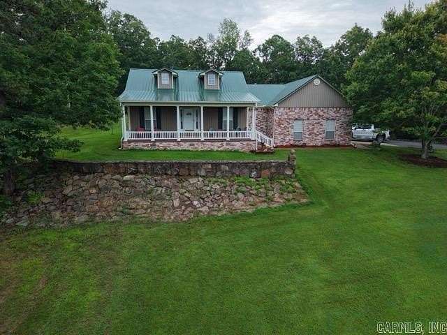 6 Acres of Land with Home for Sale in Bee Branch, Arkansas