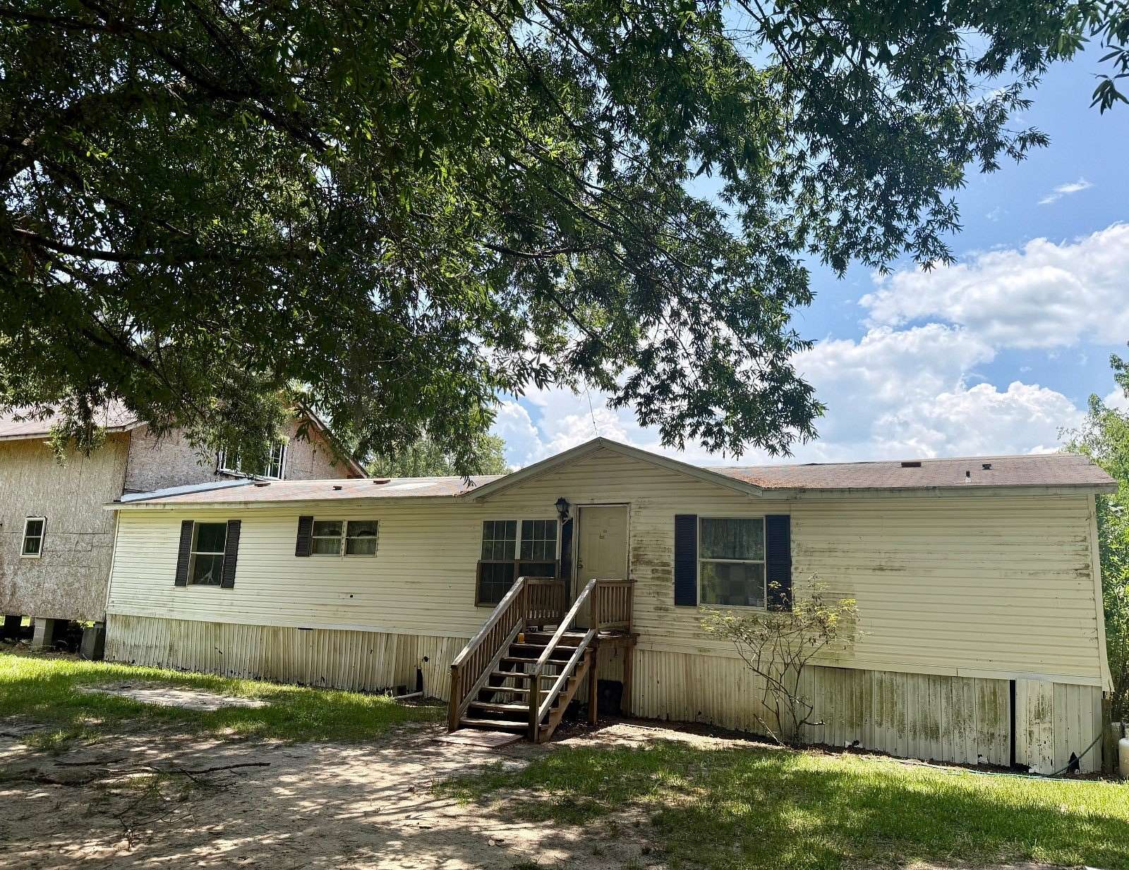 5.78 Acres of Land with Home for Sale in Ridgeland, South Carolina