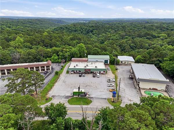 1.68 Acres of Improved Mixed-Use Land for Sale in Eureka Springs, Arkansas