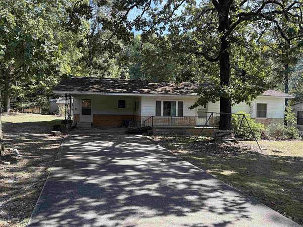 8 Acres of Land with Home for Sale in Little Rock, Arkansas