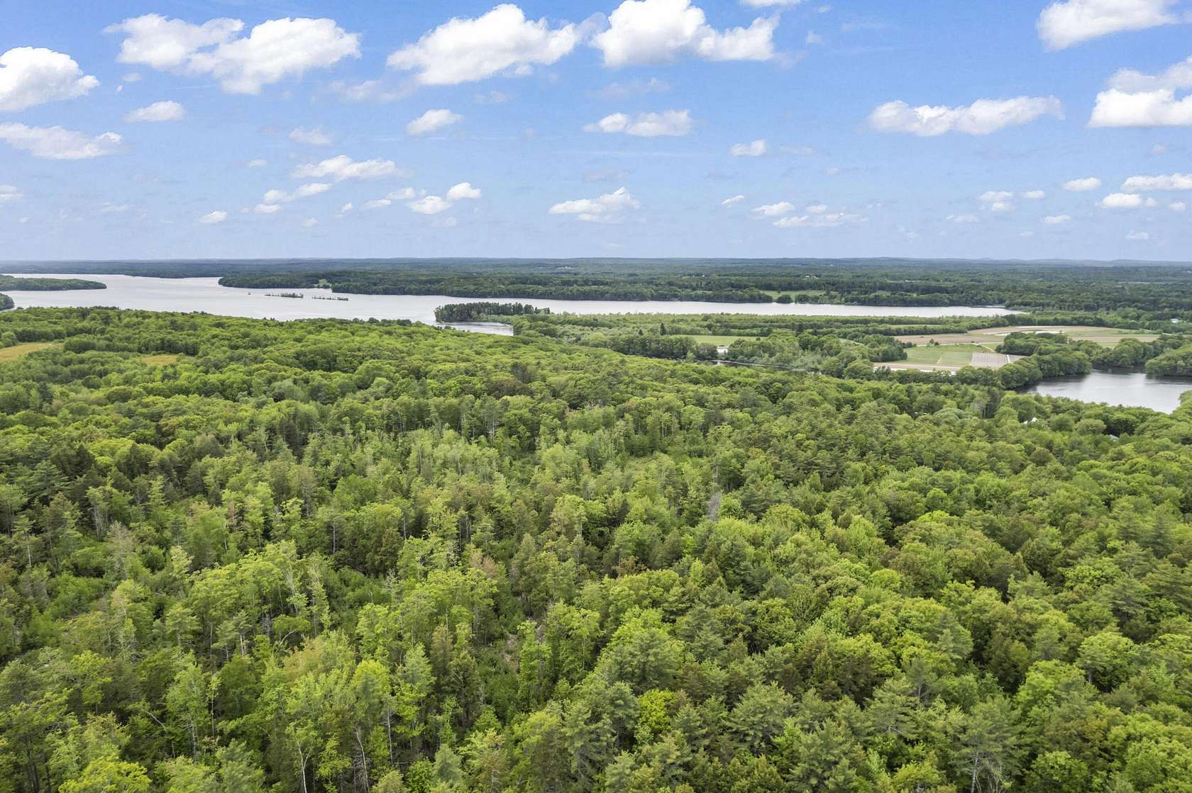 99 Acres of Recreational Land for Sale in Dresden Town, Maine
