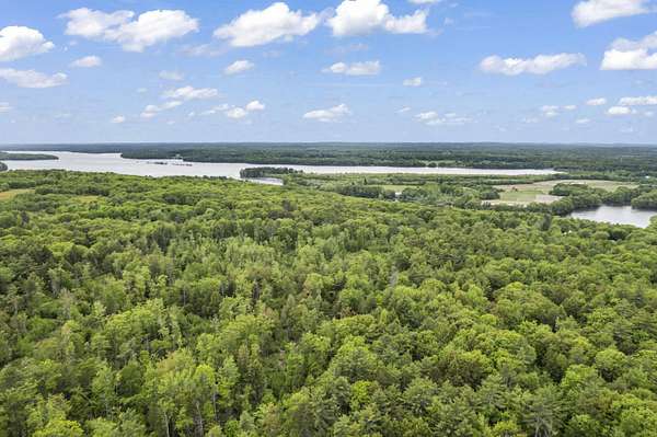 99 Acres of Recreational Land for Sale in Dresden Town, Maine