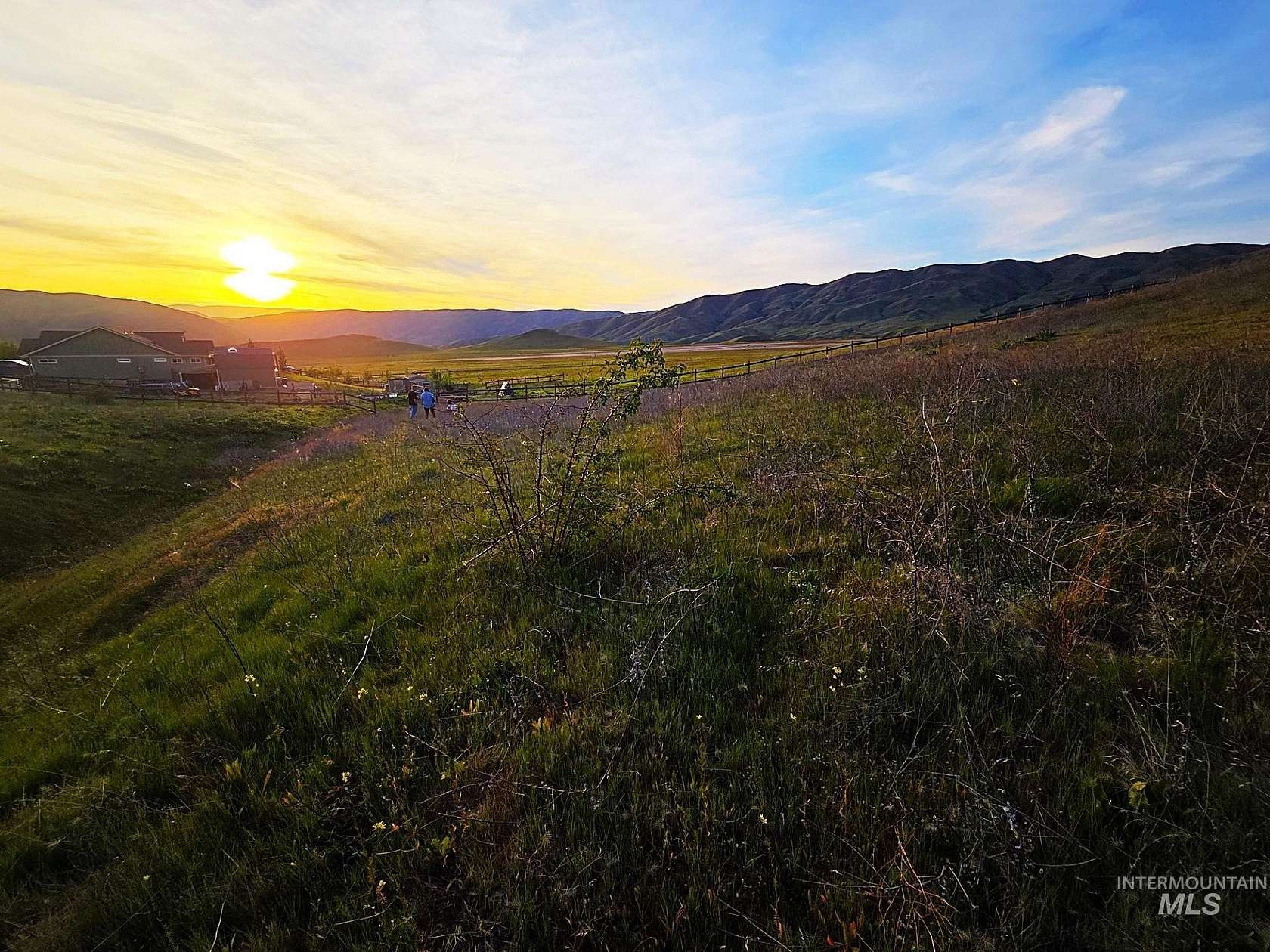 2.39 Acres of Residential Land for Sale in Horseshoe Bend, Idaho