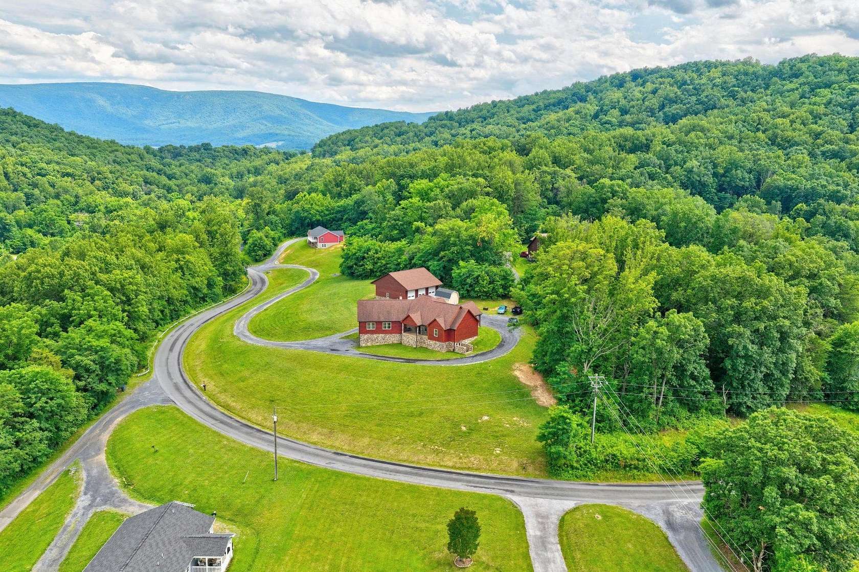 3.4 Acres of Land with Home for Sale in Bentonville, Virginia