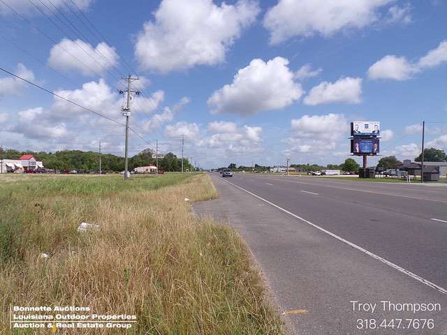 6 Acres of Commercial Land for Sale in Mansura, Louisiana