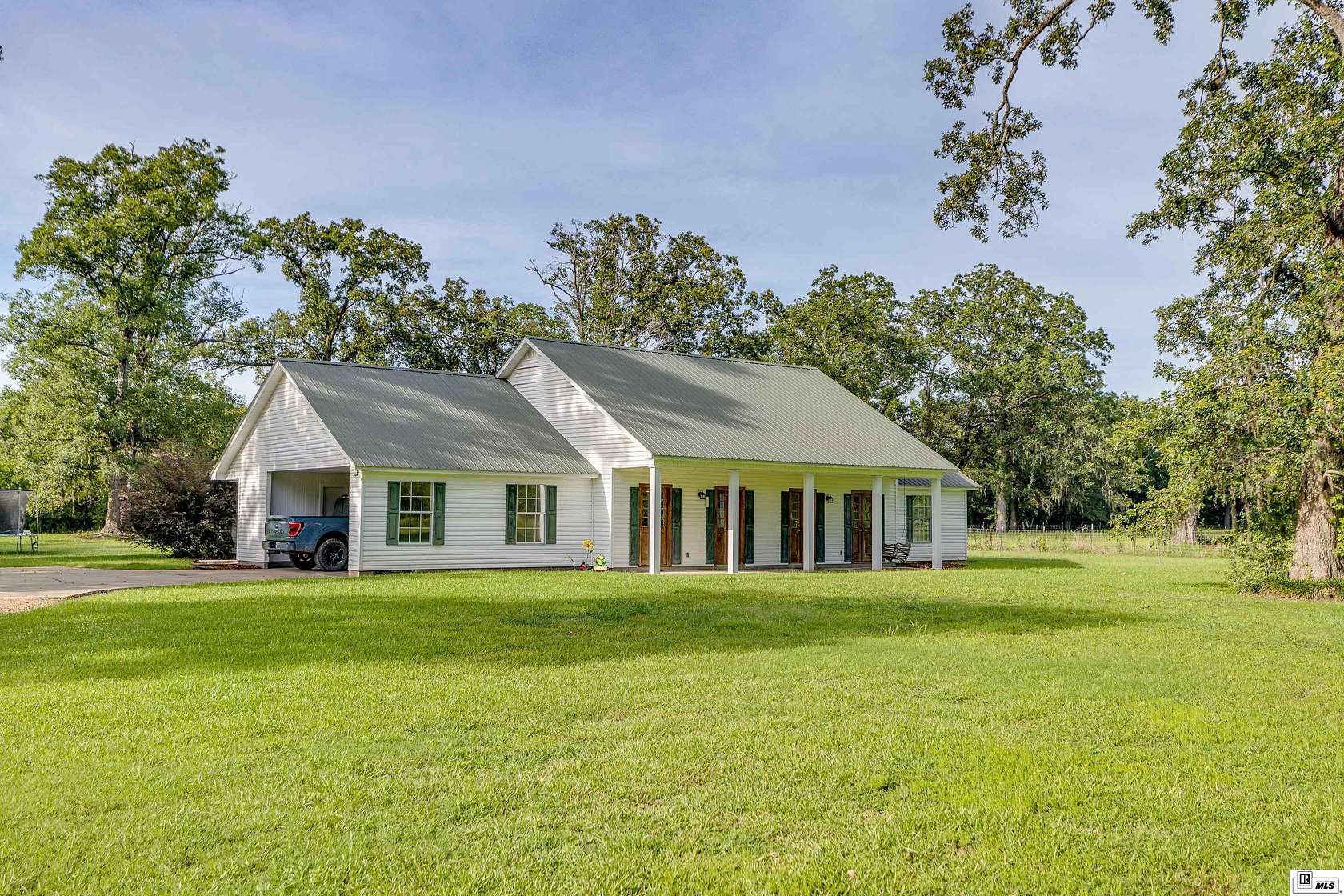 2 Acres of Land with Home for Sale in Winnsboro, Louisiana