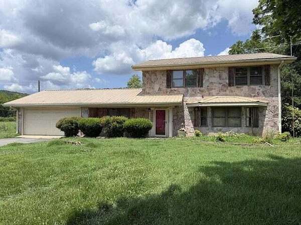 2 Acres of Land with Home for Auction in Cleveland, Tennessee