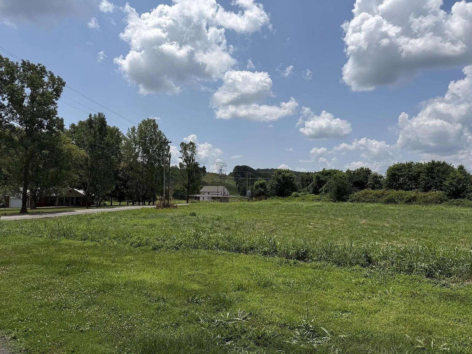 15.2 Acres of Agricultural Land for Auction in Cleveland, Tennessee